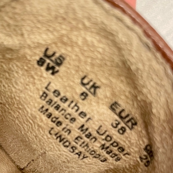 SOUL Naturalizer Lindsay Brown Leather Loafers - Picture 7 of 7